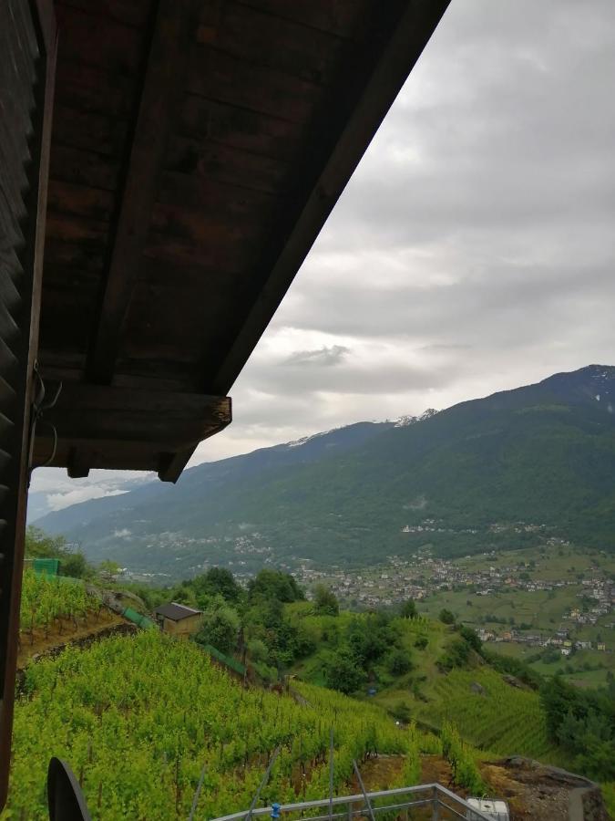 Casa Vacanze La Ca Del Cunfec Sondrio Exterior photo
